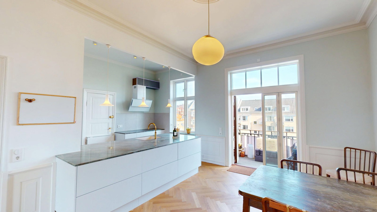 Visual presentation of the listing