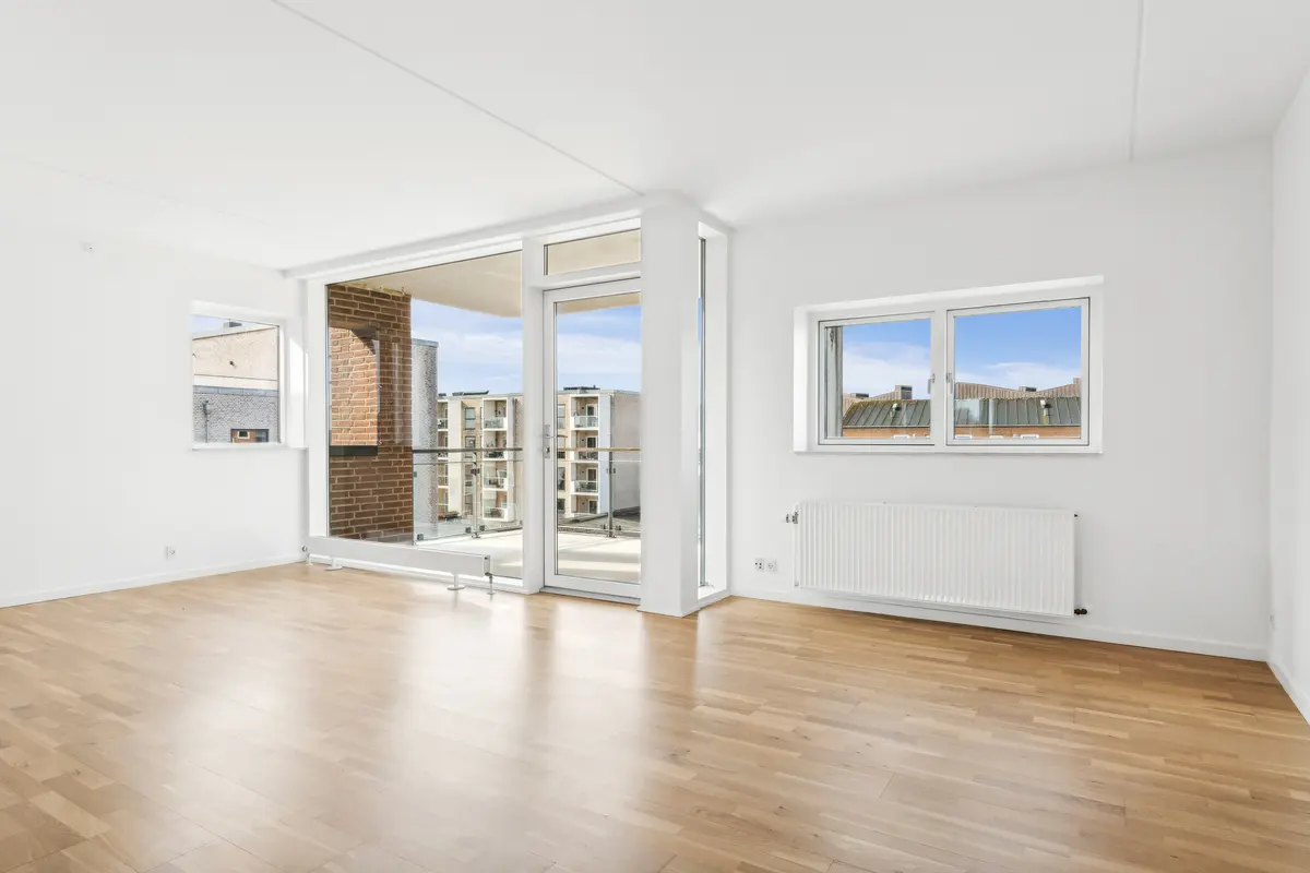 apartment Præsentabel lejlighed med stor altan i Alderslyst