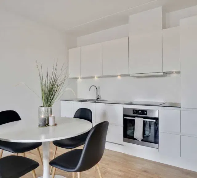 apartment Lovely 2-room apartment with a large balcony in a modern building