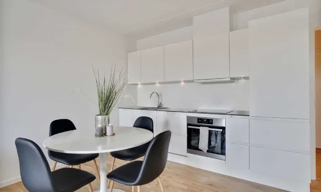 apartment Lækker 2-værelses lejlighed med stor altan i et moderne byggeri