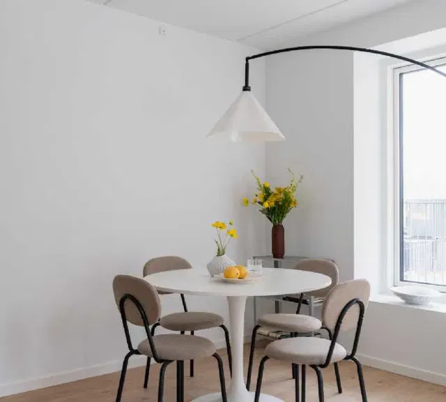 apartment Hyggelig 2 vær. med godt lysindfald samt sydvendt altan