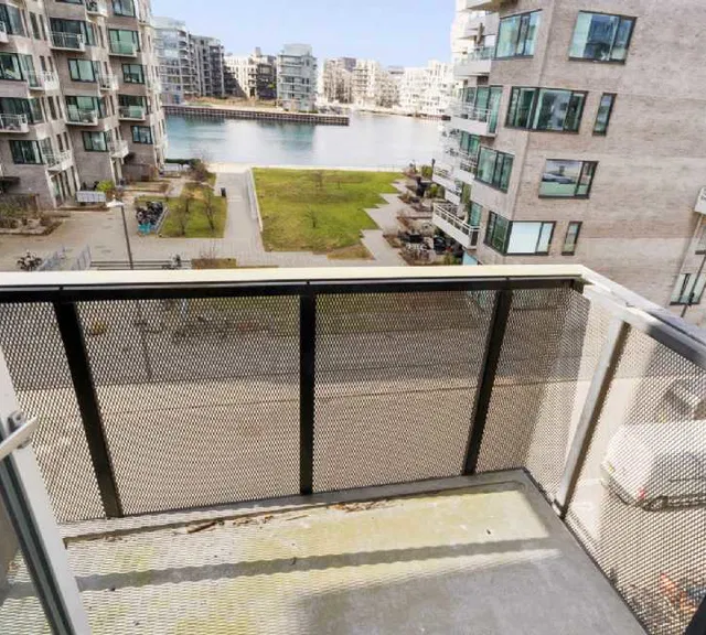 apartment INGEN BINDINGSPERIODE - 1 vær. lejebolig i A-huset med altan og udsigt til vand