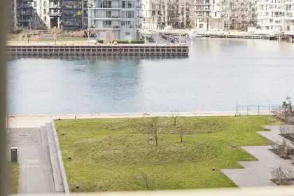 INGEN BINDINGSPERIODE - 1 vær. lejebolig i A-huset med altan og udsigt til vand – billede 7