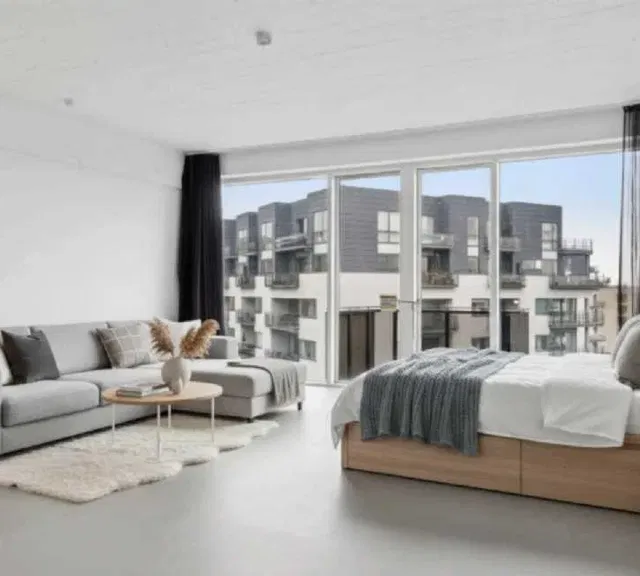 apartment INGEN BINDINGSPERIODE - Dejlig 2 vær. lejebolig i A-huset med altan – Bo centralt på Islands Brygge