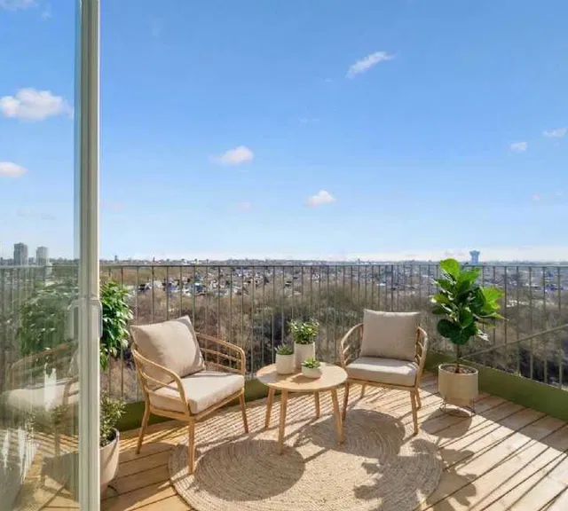 apartment Stilren lejlighed i attraktive Ørestad Syd med altan