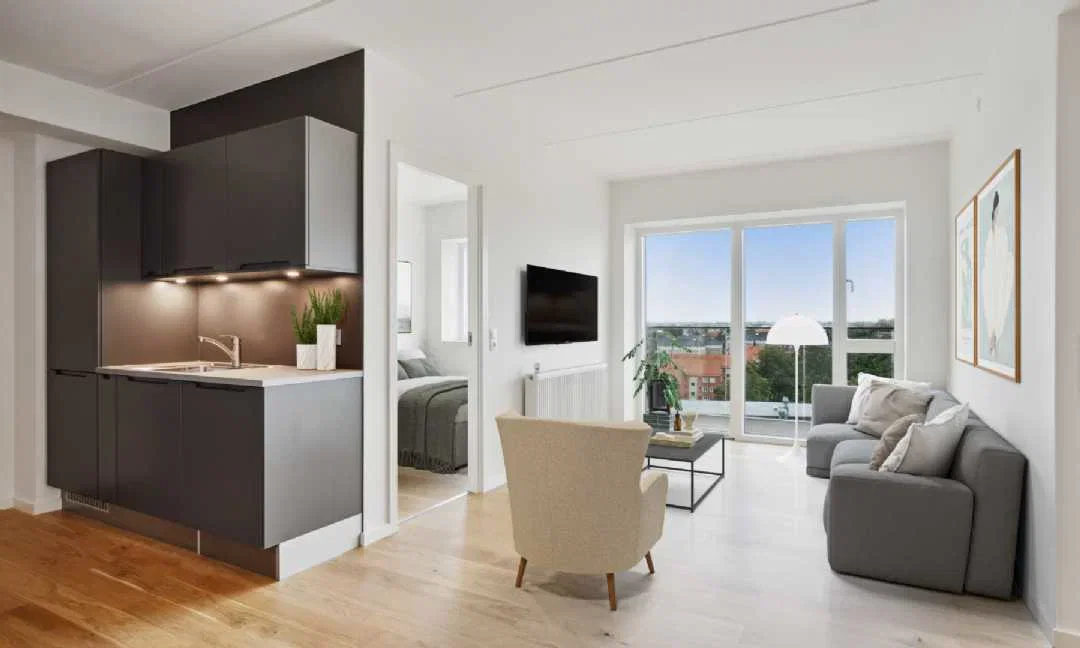 apartment Bo højt over byen – moderne 3-vær. bolig med udsigt, ro og byliv lige ved hånden