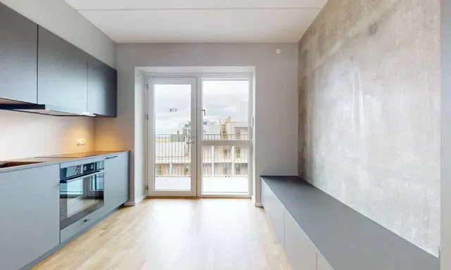 apartment Stylish and Compact Home with Modern Finishes