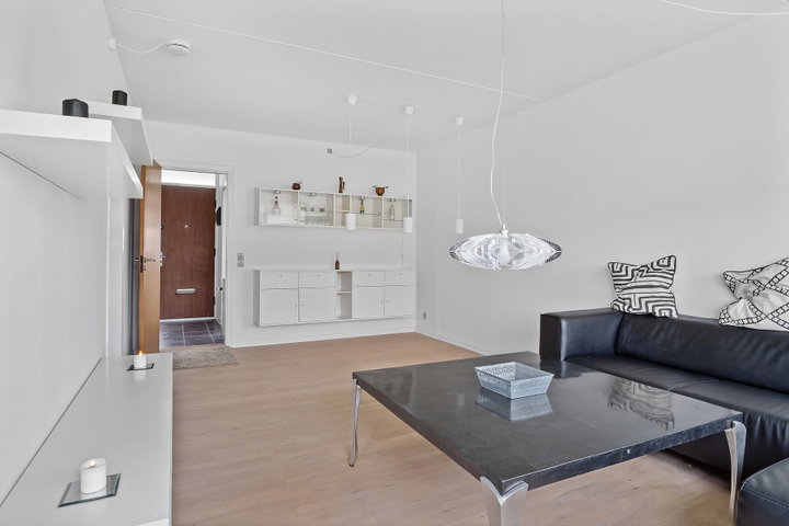 Dejlig lys lejlighed i skønne Dalum tilbydes til den rette lejer. - Floravænget, Odense SV - 0