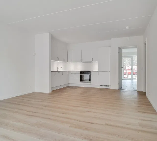 townhouse 4-værelses rækkehus med terrasse og skur