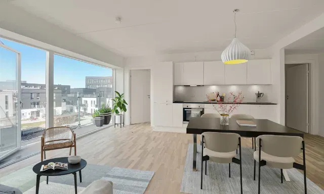 apartment Egedal Stationsby - Lys moderne lejebolig med stor hjørne altan og udsigt til markerne