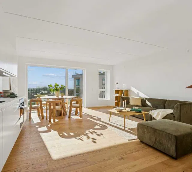 apartment Eksklusiv stor 4 værelses lejlighed med altan