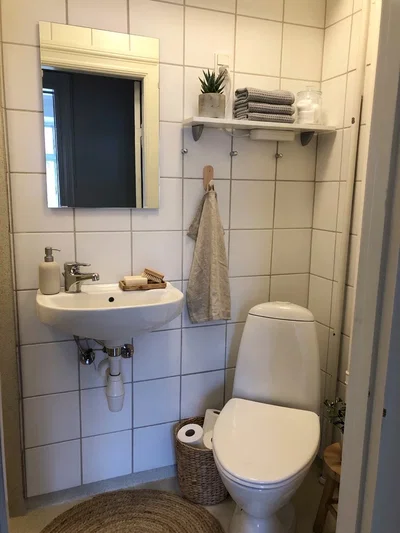 Lys og charmerende lejlighed med klassiske detaljer og delevenlig planløsning - Bredstrupsgade, Randers C - 4