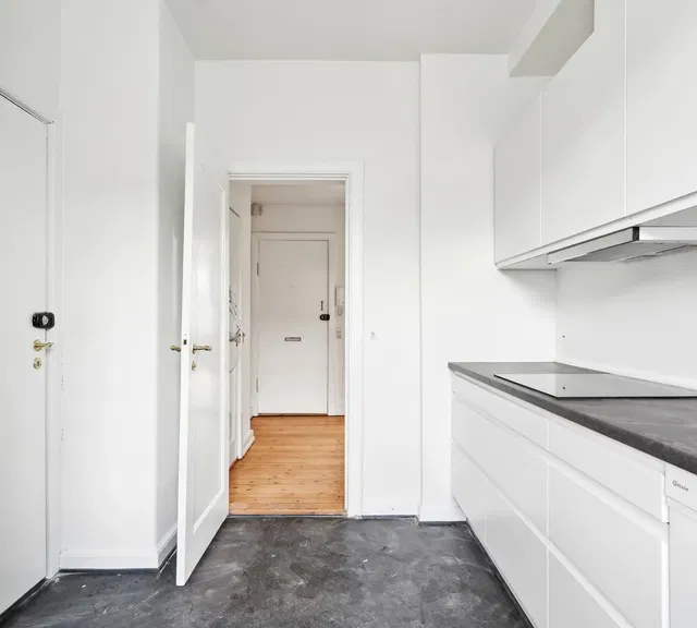 apartment Lys 2-værelses lejlighed på 71 m² i Øgadekvarteret