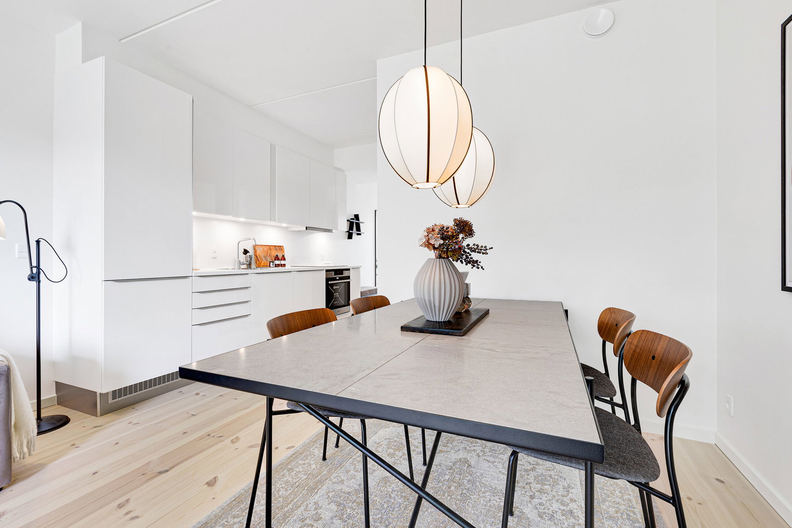 Visual presentation of the listing