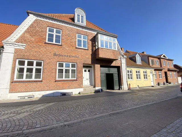 apartment Centralt beliggende 2-værelses lejlighed på 91 m²