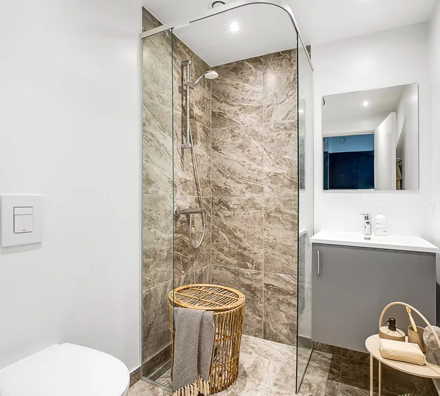 apartment Lys 1-værelses bolig med fransk altan på Amager