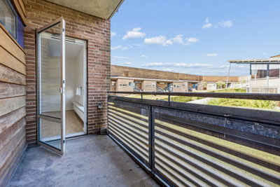 2-room apartment with balcony, elevator, and fjord nearby - Næsbyvej, Kolding - 3
