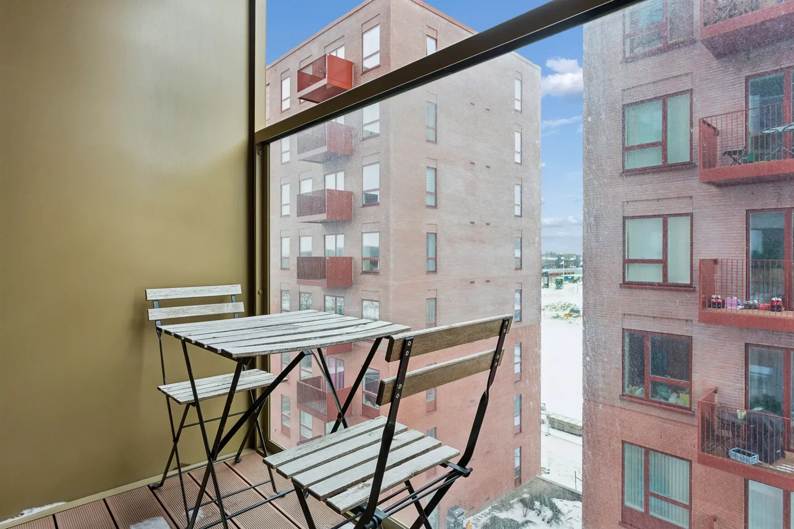 Visual presentation of the listing