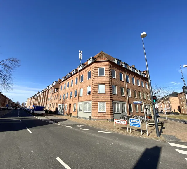 apartment Bright 3-Room Apartment with Classic Details in Odense C