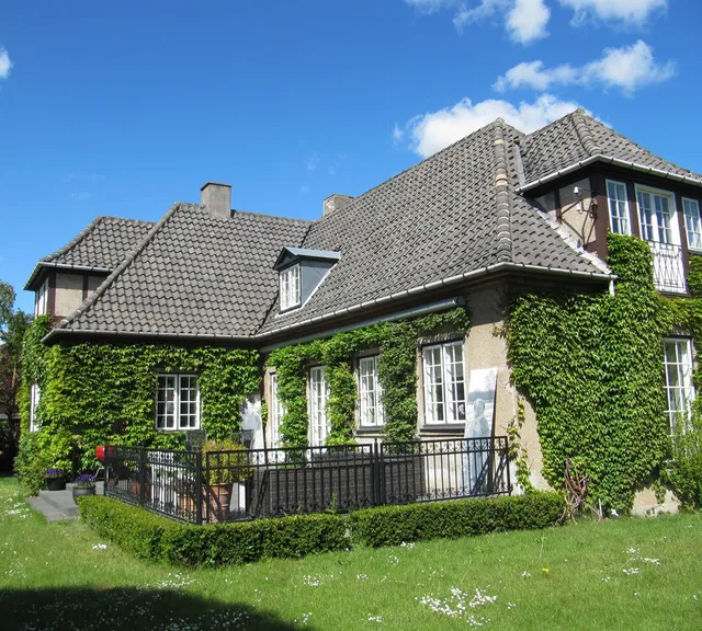 house Meget lækker Charlottenlund villa i gennemført og smagfuld stil