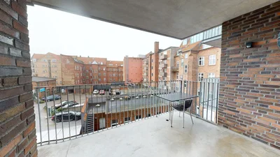 Lys 2-værelses på 64 m2 med stor, overdækket altan, vaskesøjle og parkering – husdyr tilladt - Kattesund, Horsens - 3
