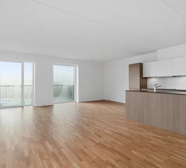 apartment Rummelig 5-værelses bolig med altan i Aarhus C