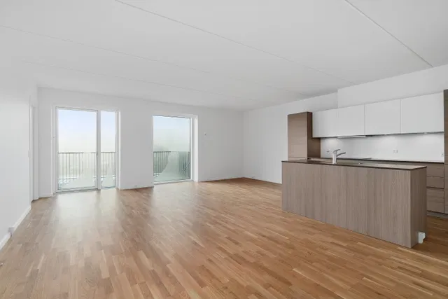 apartment Rummelig 5-værelses bolig med altan i Aarhus C