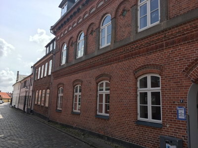 Lækker lejlighed med 4 værelser - Bispegade, Ribe - 2