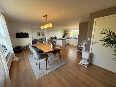 Rummelig 1½-plans villa på 121 m² med god plads - Kong Christians Alle, Frederikshavn - 1