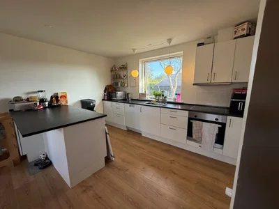 Rummelig 1½-plans villa på 121 m² med god plads - Kong Christians Alle, Frederikshavn - 2