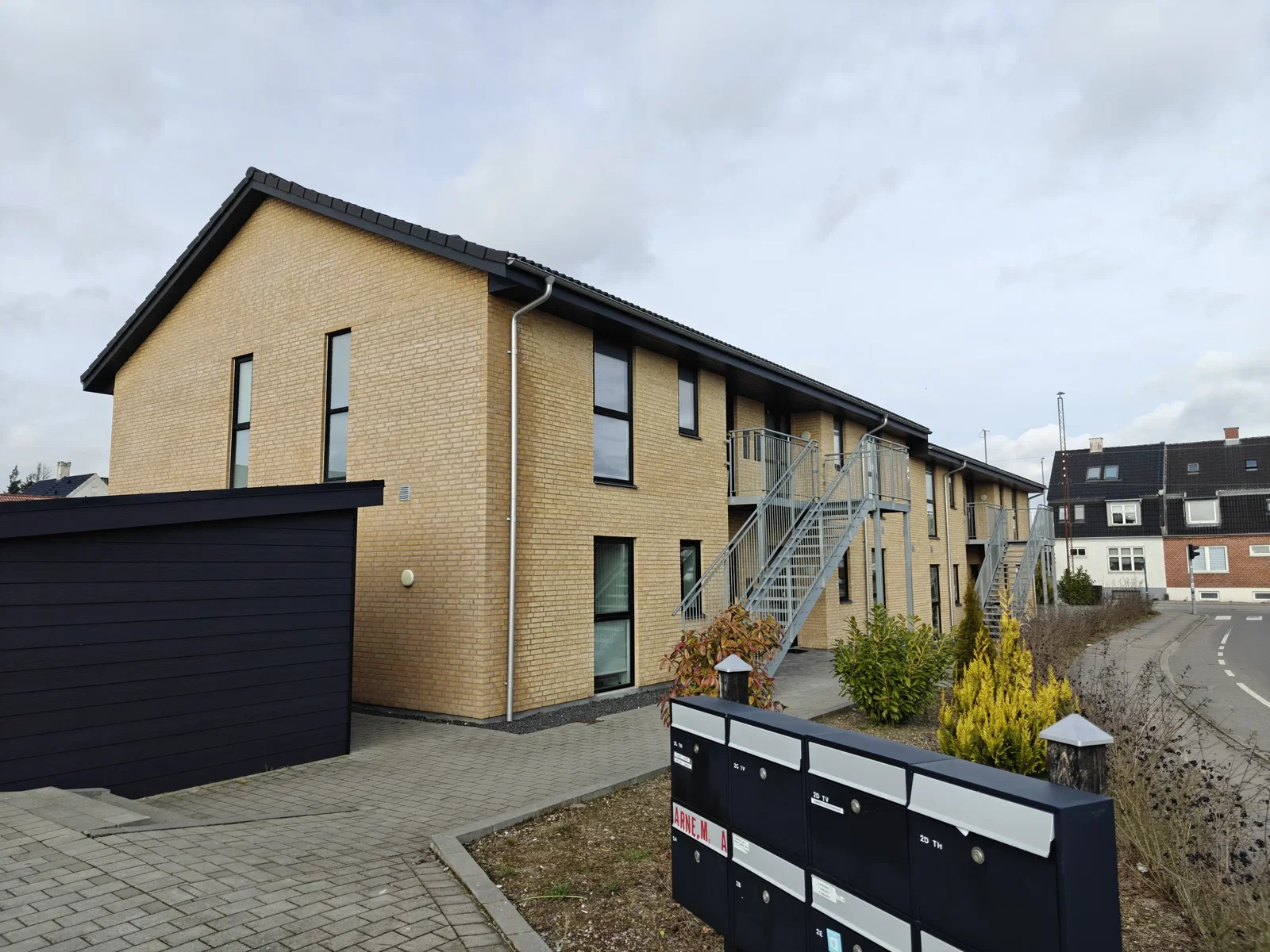 apartment Moderne 3-værelses bolig med stor altan