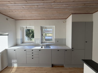 Lys 4-værelses bolig i to plan nær byens liv - Falen, Odense C - 2