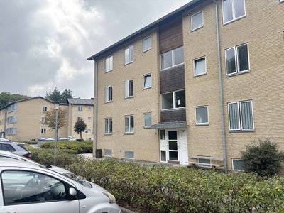 Nyrenoveret 3-værelses lejlighed med stor altan - Skovvænget, Haderslev - 4
