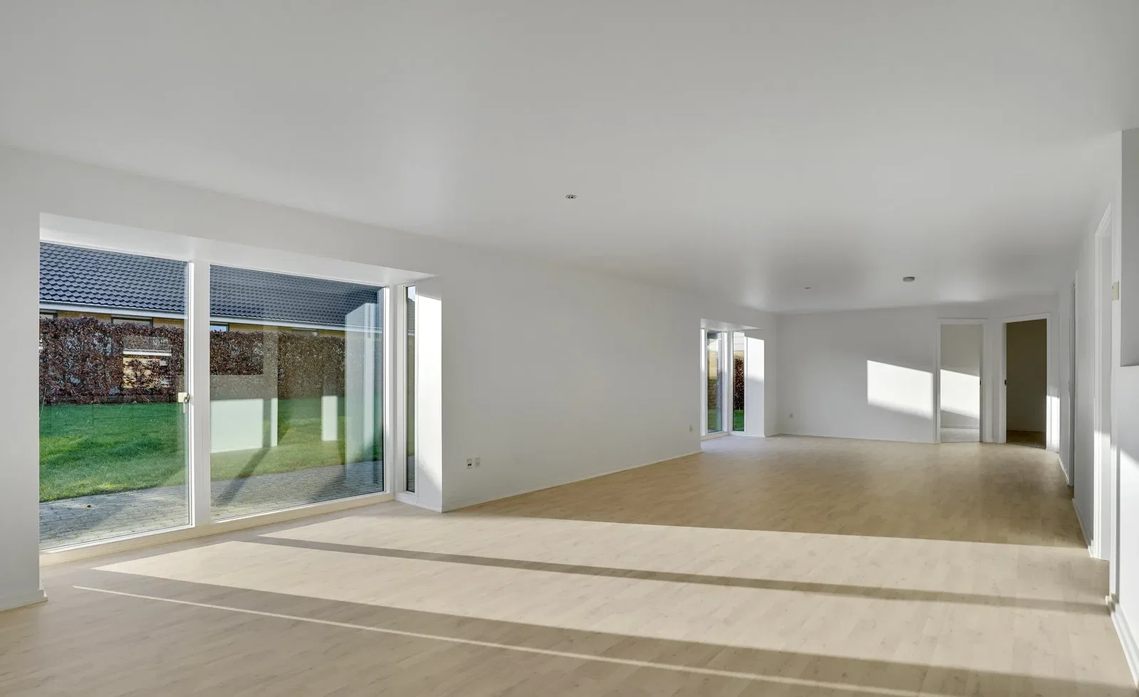 house 6-værelses parcelhus på 164 m² med have