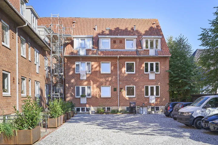 Lys og indflytningsklar delebolig tæt på byen - Astrupvej, Odense C - 0
