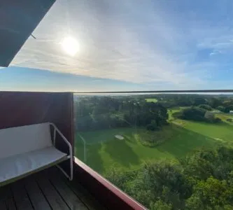 apartment Lys 4-værelses lejlighed med altan og panoramaudsigt