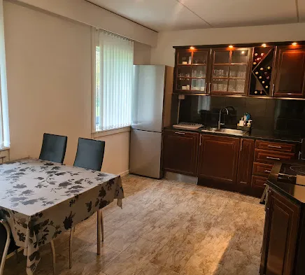 apartment 3-værelses lejlighed til leje i Lyngby Rummelig og velindrettet lejlighed med stort køkken