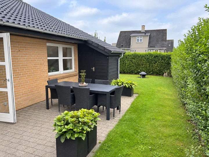 Rækkehus med egen have og parkering - Vinkelvej, Hobro - 0