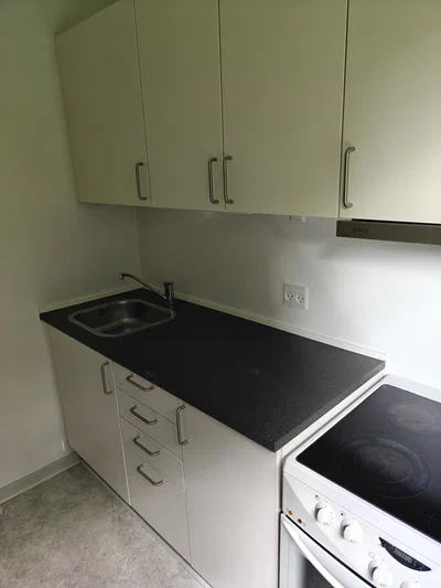 Lys 2-værelses rækkehus i stueplan med egen terrasse og parkering - Rebslagervej, Svendborg - 2