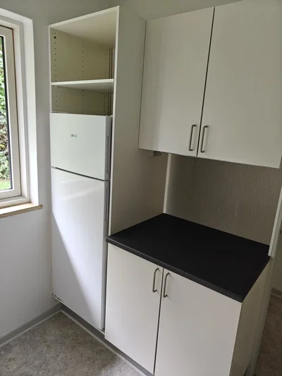 Lys 2-værelses rækkehus i stueplan med egen terrasse og parkering - Rebslagervej, Svendborg - 3