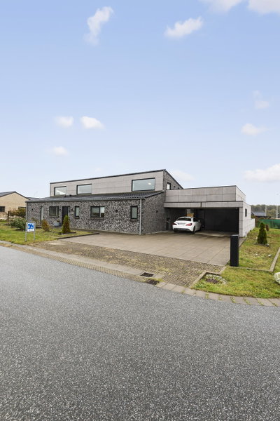 235 m² familiebolig med 4 soveværelser i Esbjerg V - Uranusvænget, Esbjerg V - 2