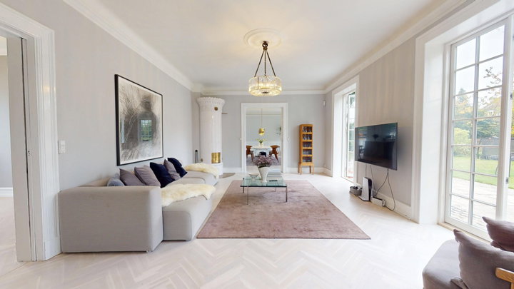 Klassisk villa på 247 m² med stor kælder i Hellerup - Egebjerg Alle, Hellerup - 0