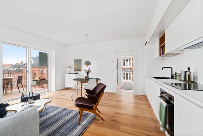 Stor 4-værelses bolig med to altaner og to badeværelser - Saltholmsgade, Aarhus C - 1