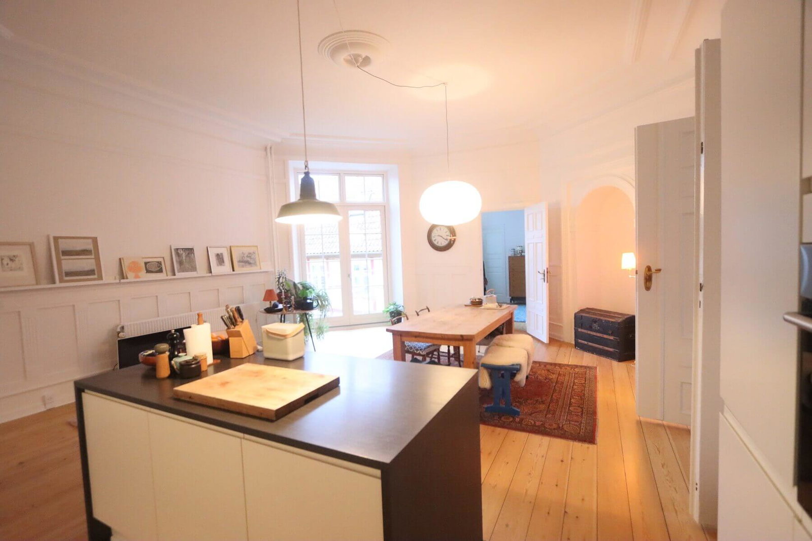 Visual presentation of the listing