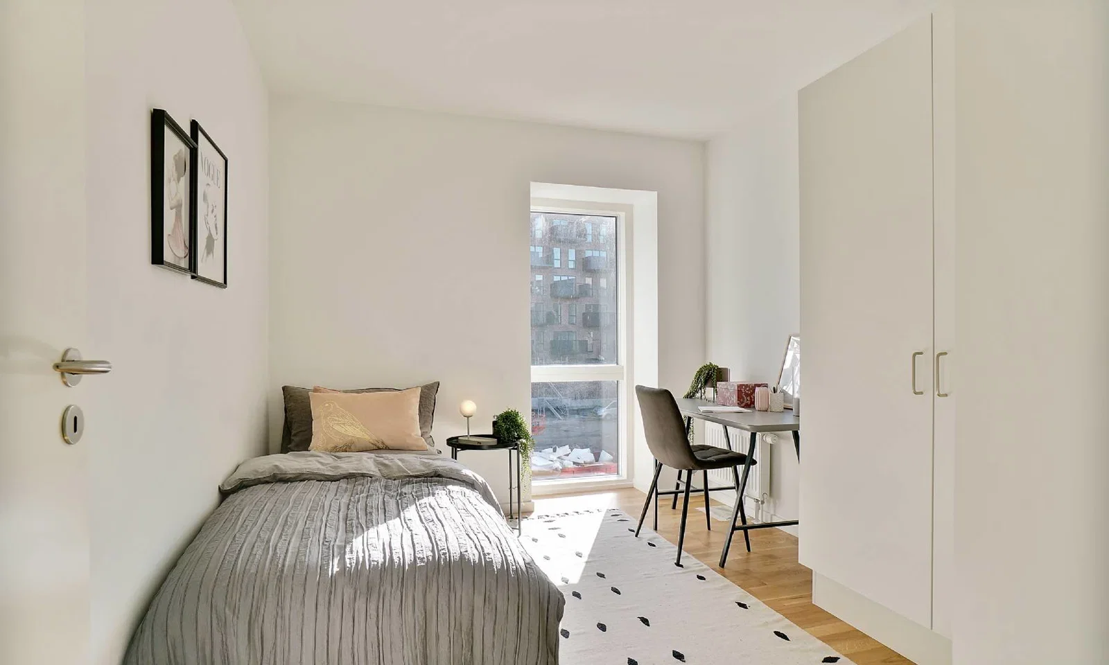 Visual presentation of the listing