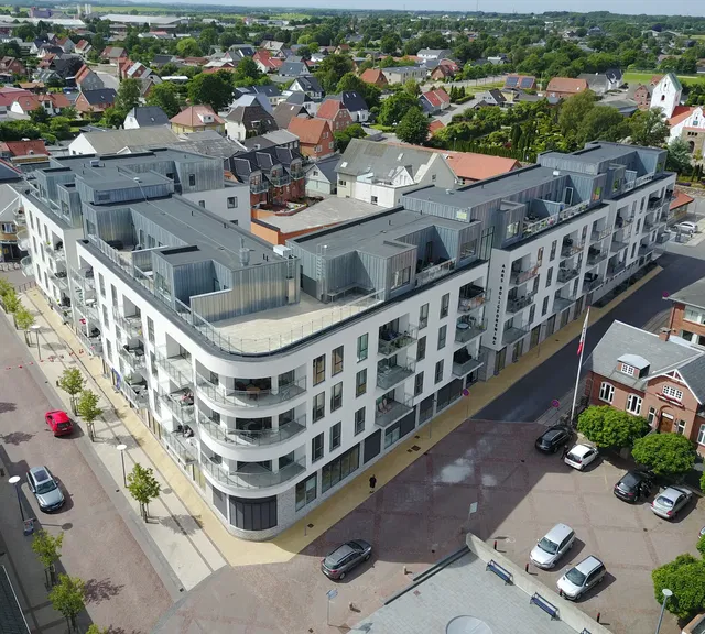 apartment Lys 2-værelses lejlighed med altan i Aars