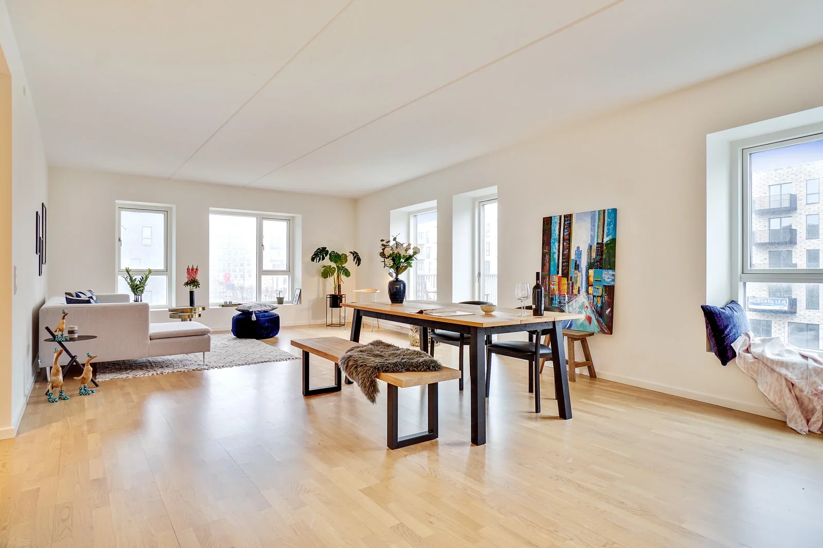 Visual presentation of the listing