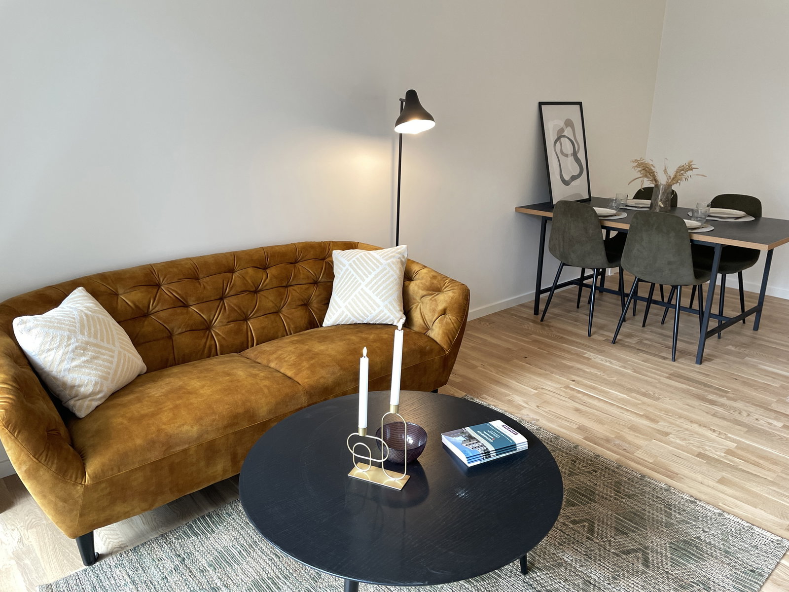 Visual presentation of the listing