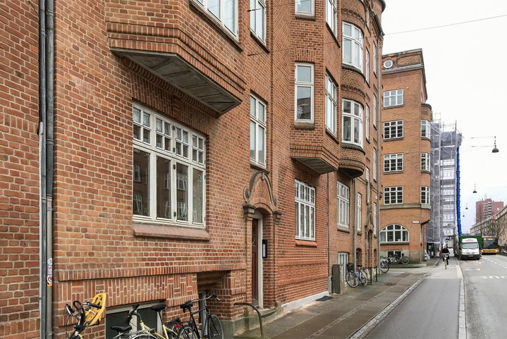 Delevenlig lejlighed centralt beliggende i Aarhus C. - De Mezas Vej, Aarhus C - 0