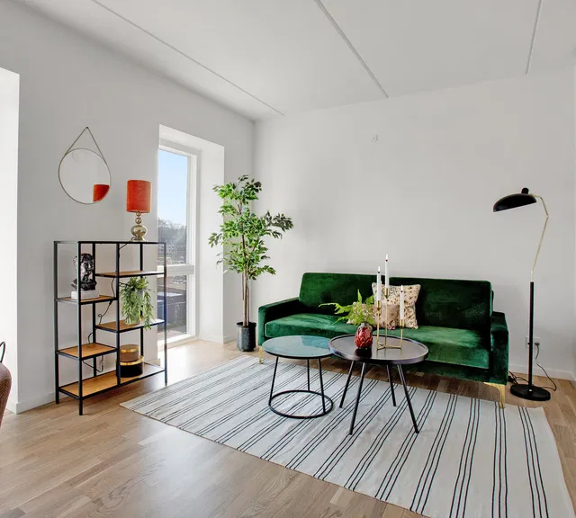 apartment Lys 2-værelses bolig med egen altan i Hillerød